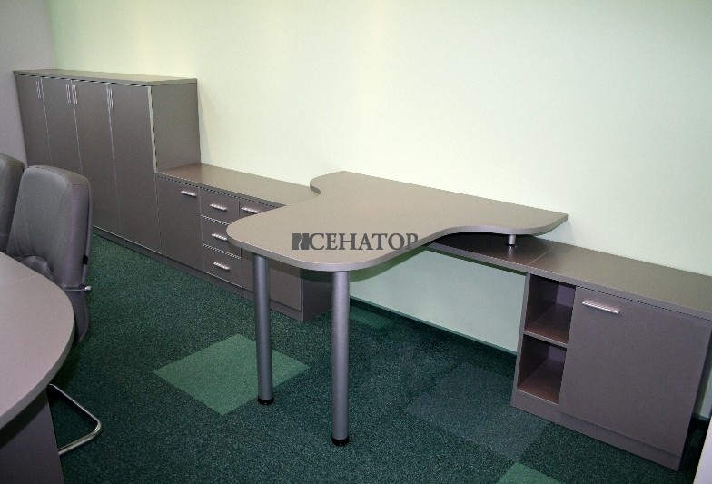 Оперативная мебель в конференц-зал